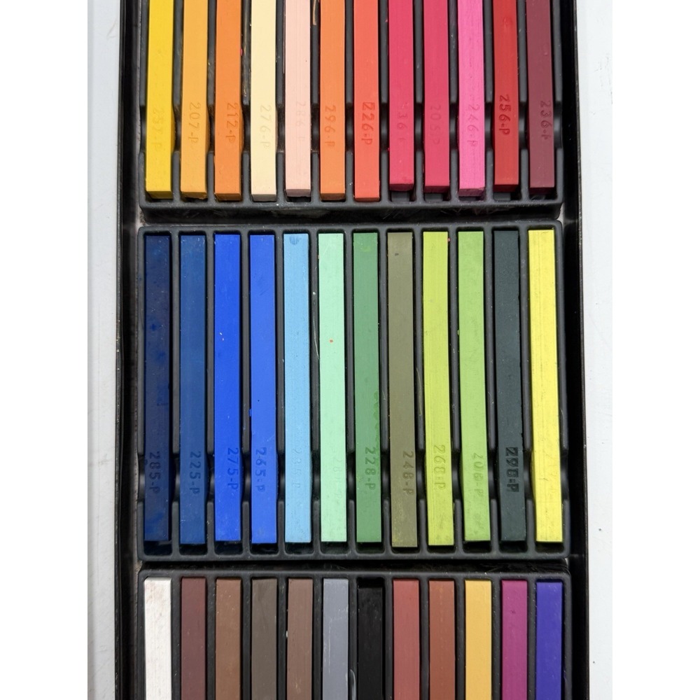 Prismacolor Premier Nupastel 36 Count Firm Pastel Set - Picture 5 of 7